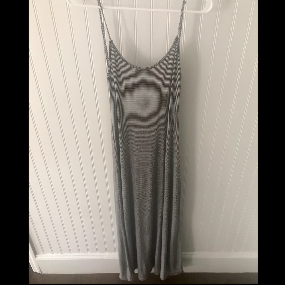 Black and white backless maxi dress